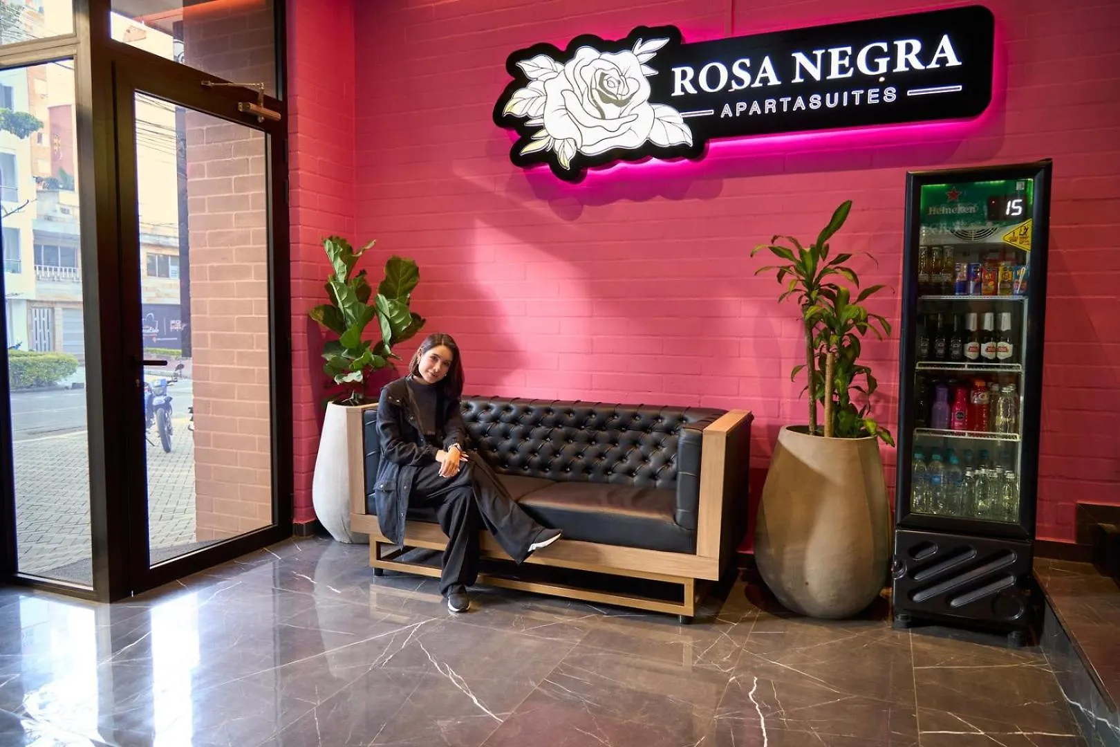 Rosa Negra Suite W Jacuzzi Near Stadium 麦德林