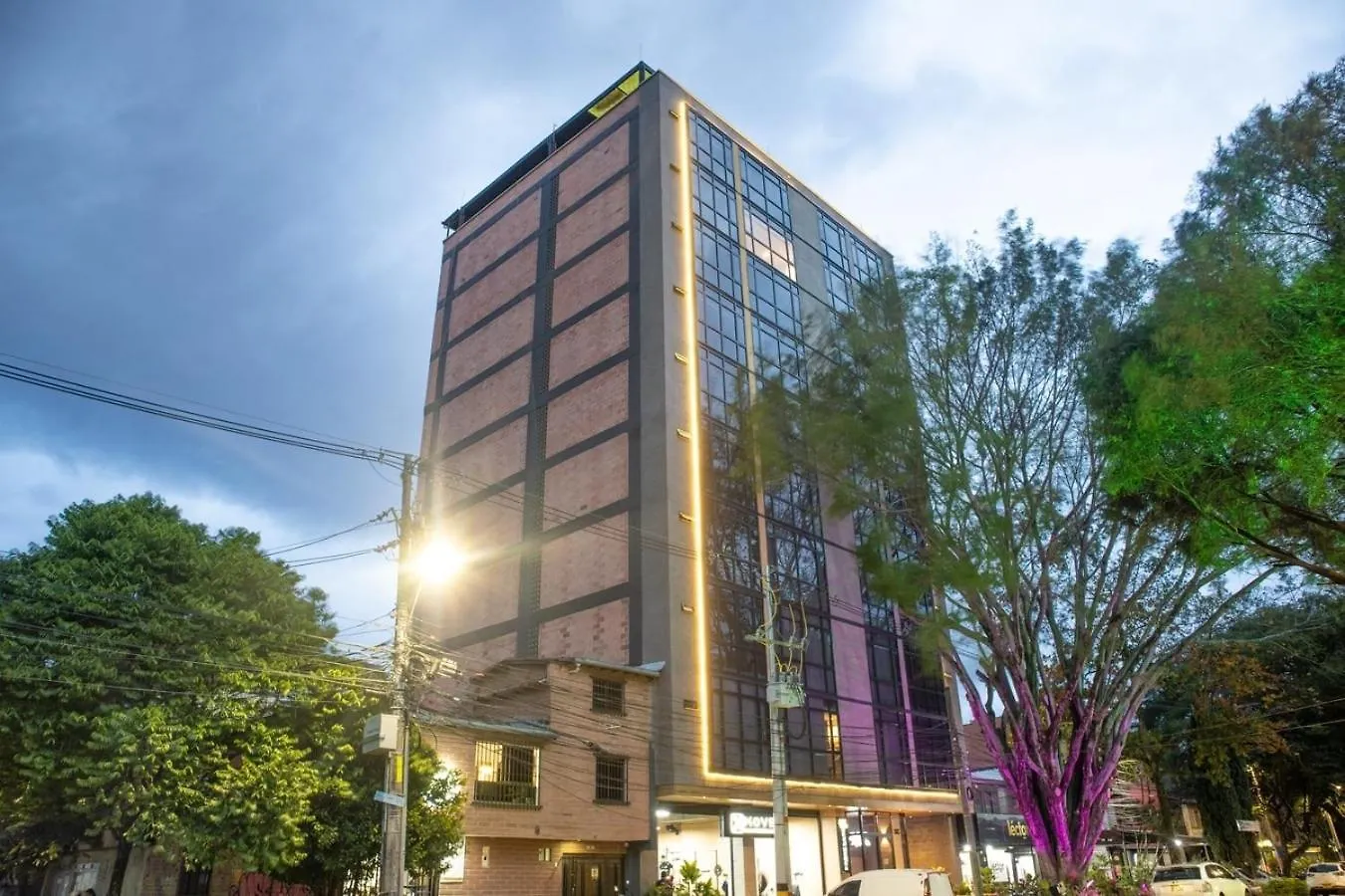 Rosa Negra Suite W Jacuzzi Near Stadium Medellín Appartement