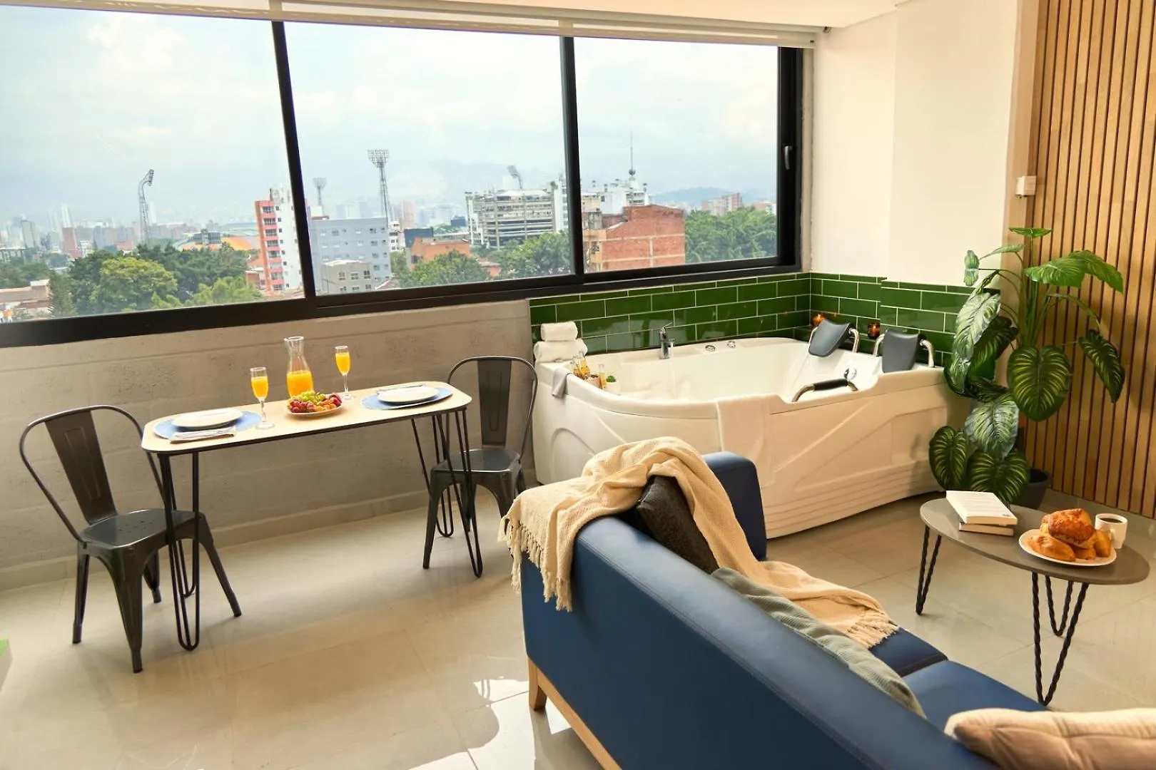 Rosa Negra Suite W Jacuzzi Near Stadium Medellín 0*,